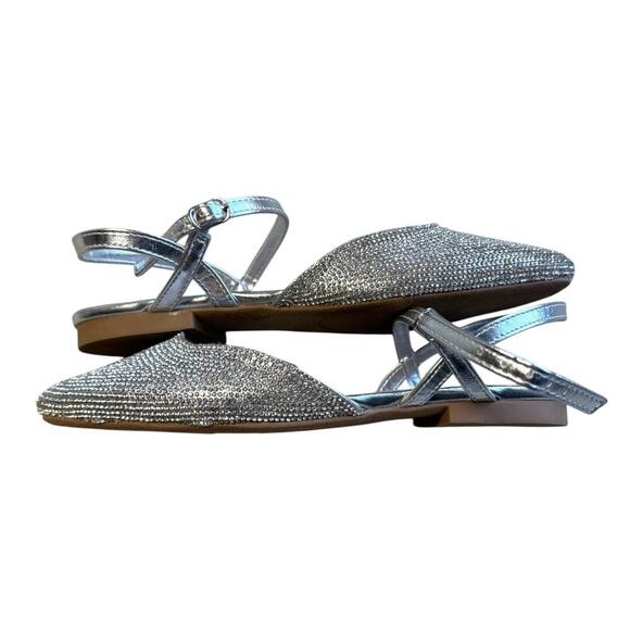 Journee Collection Nysha Square Toe Rhinestone Crystal Flats Size 6.5 Like New - Picture 11 of 16